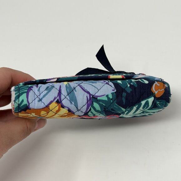 Vera Bradley RFID Riley Compact Wallet Happy Blooms Floral Discontinued Print - Picture 10 of 16